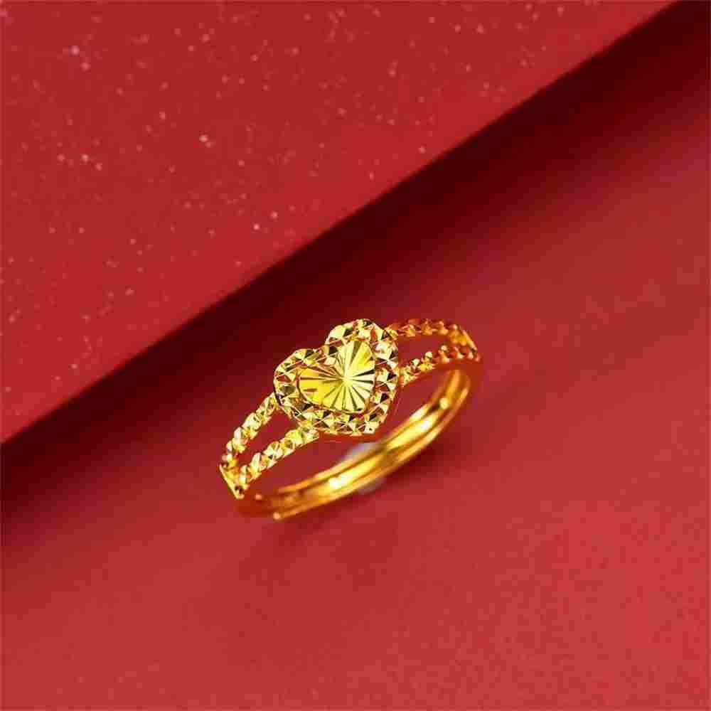 WOMEN RING GOLD