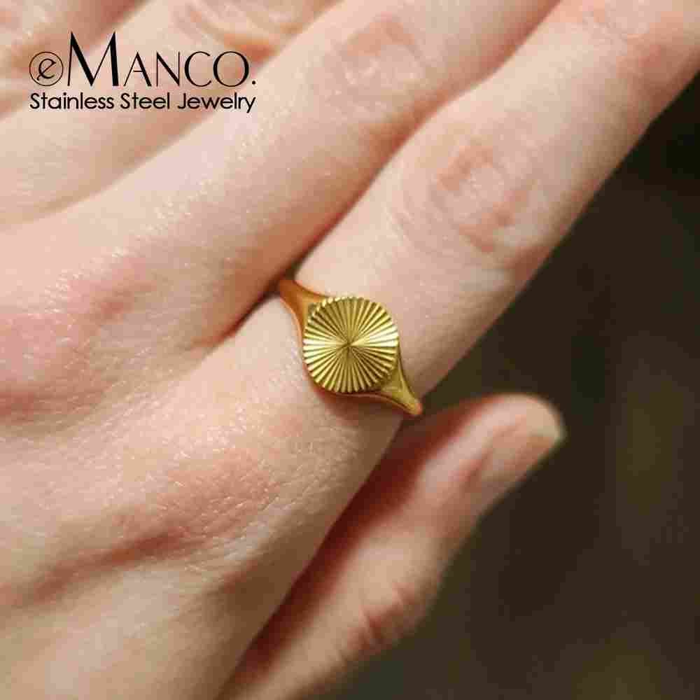 WOMEN RING GOLD