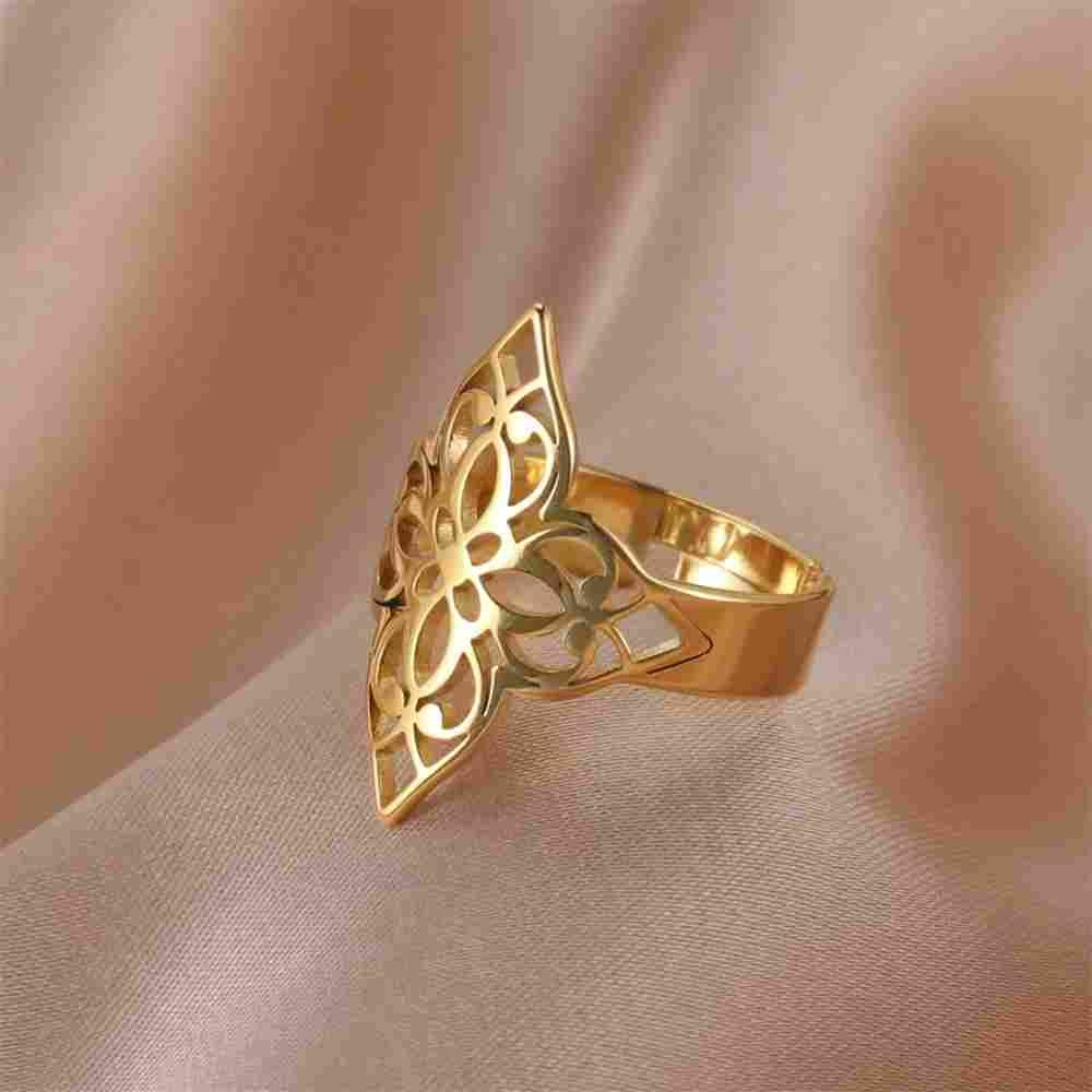 WOMEN RING GOLD