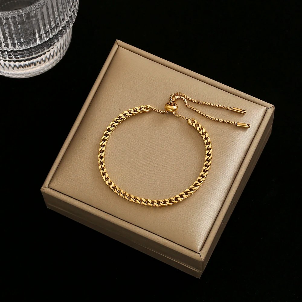 WOMEN BRACELET GOLD
