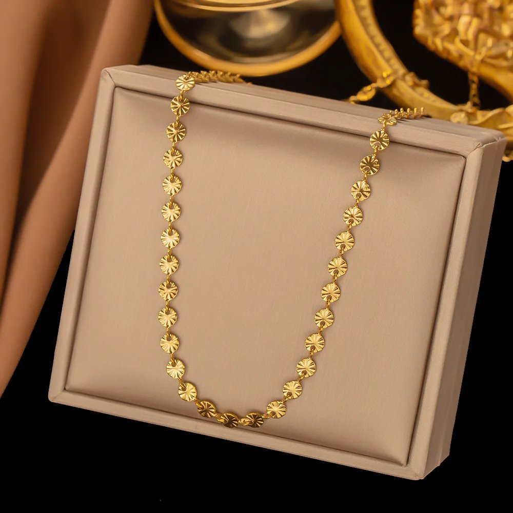WOMEN CHAIN GOLD