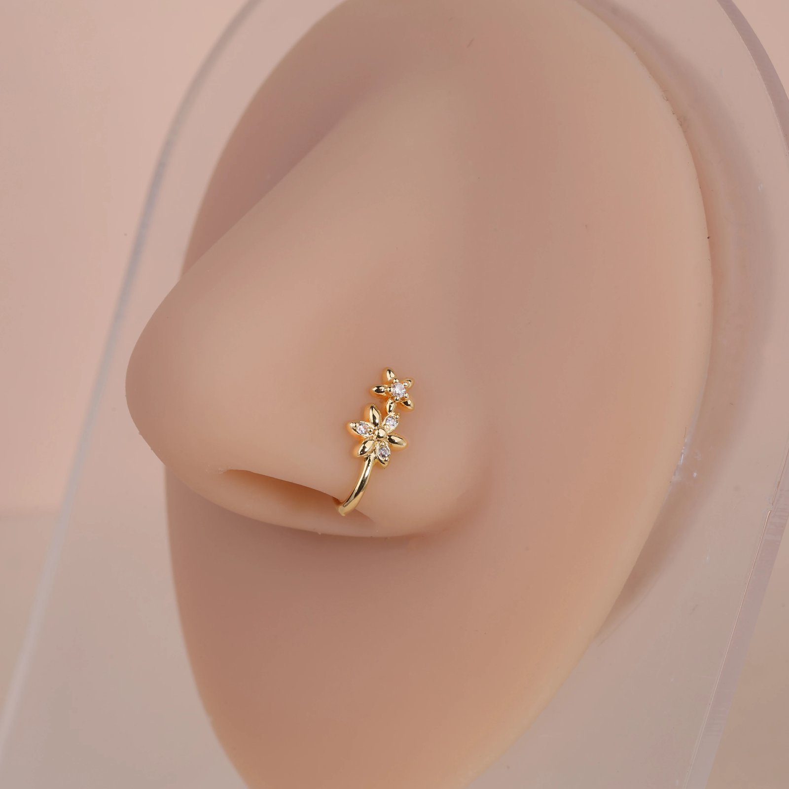 WOMEN NOSE PIN GOLD