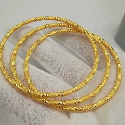 WOMEN BANGLE GOLD