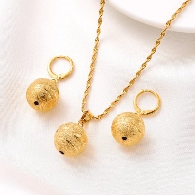 WOMEN NECKLACE SMALL SET