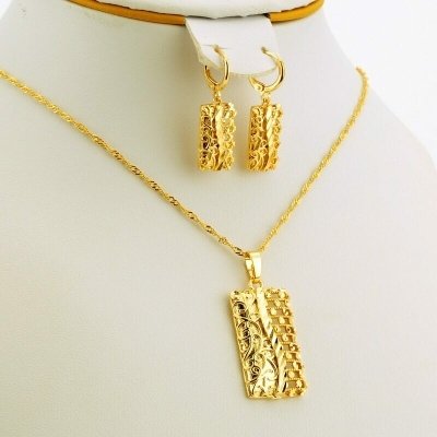 WOMEN NECKLACE SMALL SET