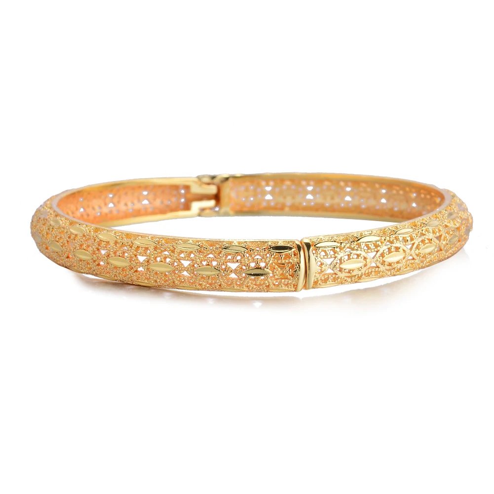 Lattice Bangle Gold