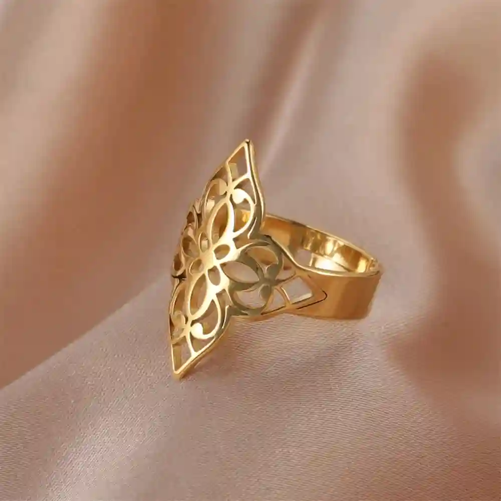 WOMEN RING GOLD