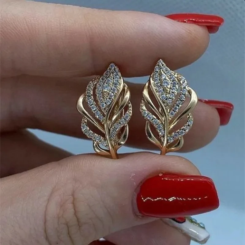 WOMEN EARRINGS GOLD