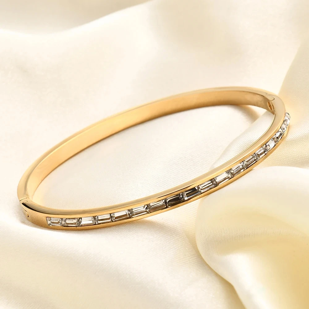 WOMEN BRACELET GOLD