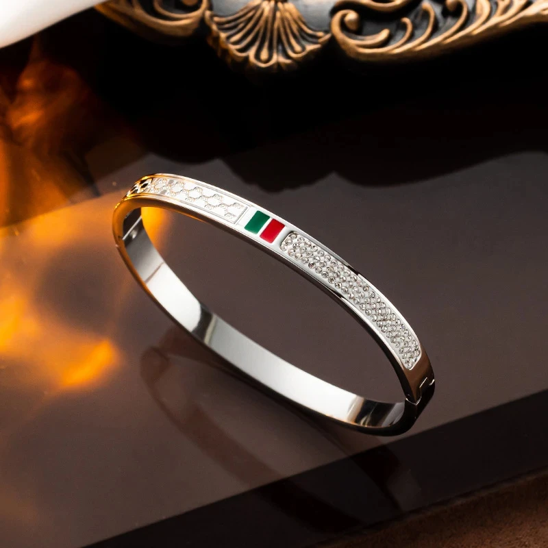 WOMEN BRACELET SILVER