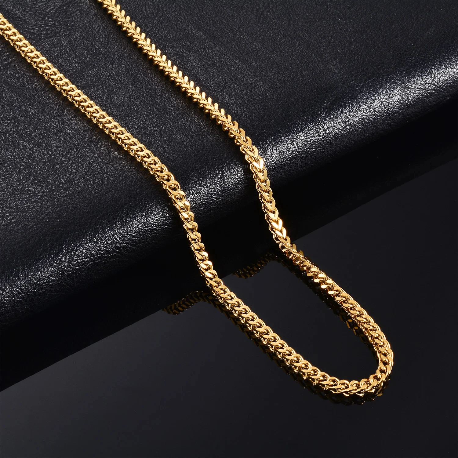 MEN CHAIN GOLD