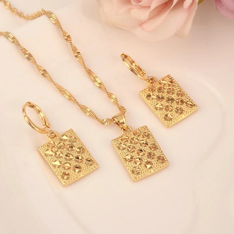 WOMEN NECKLACE SET SMALL