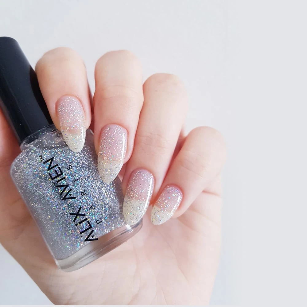 ALIX AVIEN NAIL POLISH