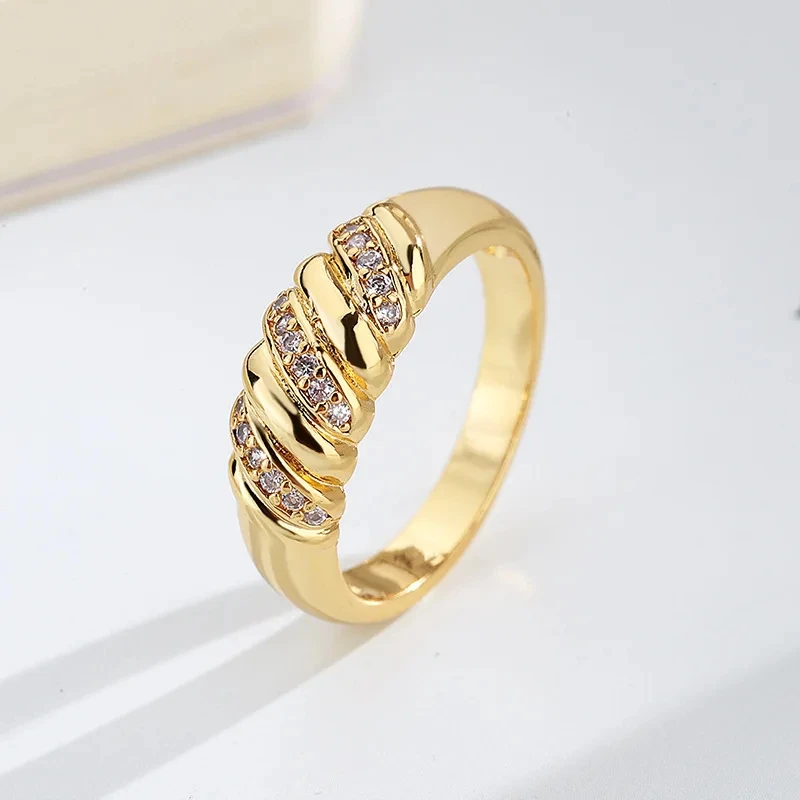 WOMEN ROSE GOLD RING