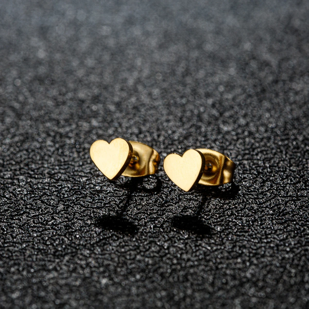 Love Stud Gold
