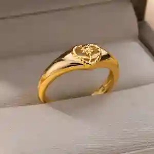 WOMEN RING GOLD