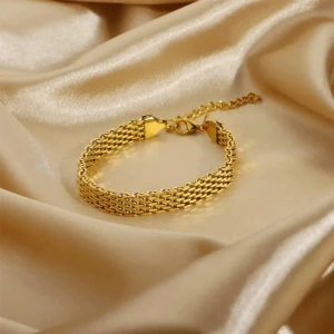 WOMEN BRACELET GOLD