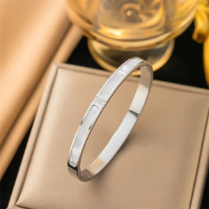 WOMEN BRACELET SILVER