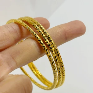 WOMEN BANGLE GOLD