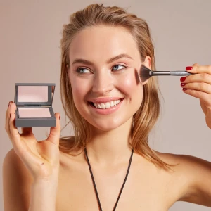 POWDER HIGHLIGHTER PINK