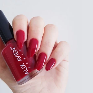 ALIX AVIEN NAIL POLISH